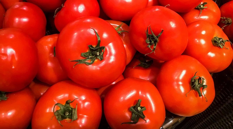 Cà chua – thần dược giúp dứt điểm mùi hôi nách