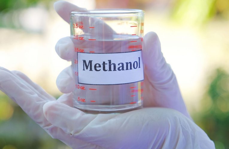 Bạn hiểu như thế nào về tình trạng ngộ độc Methanol?
