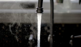 Chốt giá nước sạch - TPHCM nỗ lực giảm khai thác nước ngầm